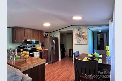 135 Phillips Road, Spruce Pine, NC 28777 - Photo 8