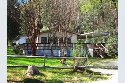 9 Smokey Cove Road, Canton, NC 28716 - Photo 2