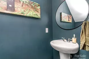 6236 Rockefeller Ln, Charlotte, NC 28210 - Photo 14