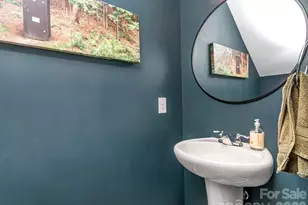 6236 Rockefeller Ln, Charlotte, NC 28210 - Photo 14