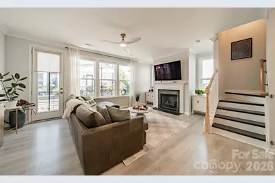 4040 Hidden Oaks Drive, Charlotte, NC 28205 - Photo 14
