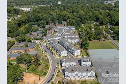 4040 Hidden Oaks Drive, Charlotte, NC 28205 - Photo 36