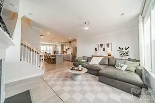 4040 Hidden Oaks Dr, Charlotte, NC 28205 - Photo 18
