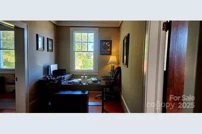303 W Trade Street, Dallas, NC 28034 - Photo 22