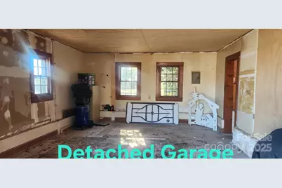 303 W Trade Street, Dallas, NC 28034 - Photo 38