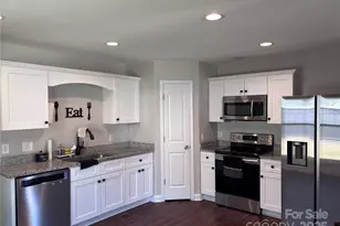 700 Wright Ave, Kannapolis, NC 28083 - Photo 4