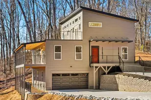 331 Silent Forest Dr, Canton, NC 28716 - Photo 2