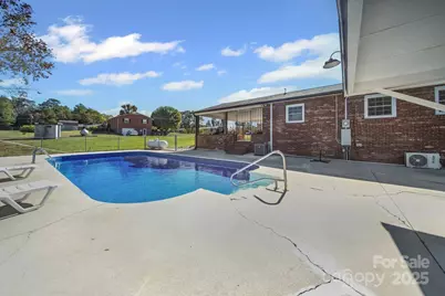 2128 Woodside Terrace, Granite Falls, NC 28630 - Photo 10