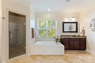 1707 Lombardy Cir, Charlotte, NC 28203 - Photo 6