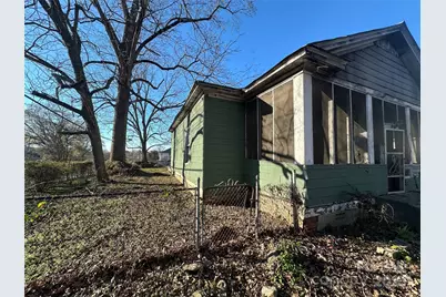 58 Oak Street, Great Falls, SC 29055 - Photo 2