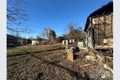 58 Oak Street, Great Falls, SC 29055 - Photo 14