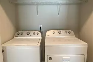 3860 Memorial Pkwy, Charlotte, NC 28217 - Photo 8