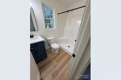 204 W 19th Street, Newton, NC 28658 - Photo 2