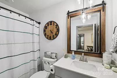 208 Canoga Avenue, York, SC 29745 - Photo 34