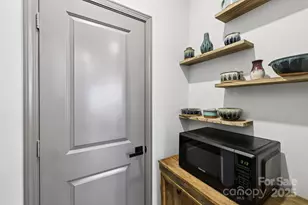 208 Canoga Ave, York, SC 29745 - Photo 16