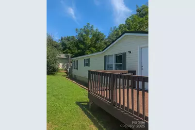 21 Lisa Drive, Canton, NC 28716 - Photo 2