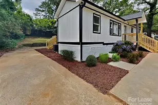 2633 Brentwood Pl, Charlotte, NC 28208 - Photo 24