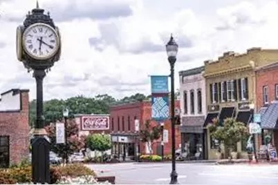 227 W Glendale Avenue, Mount Holly, NC 28120 - Photo 18