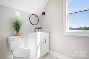 615 Sandycrest Dr, Cherryville, NC 28021 - Photo 24