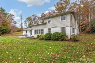 6 Star Berry Ln, Fairview, NC 28730 - Photo 10