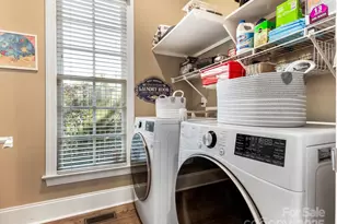 1110 Princeton Ave, Charlotte, NC 28209 - Photo 26