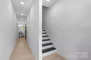 190 Cherry Spgs Ln, Asheville, NC 28804 - Photo 6