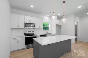 190 Cherry Spgs Ln, Asheville, NC 28804 - Photo 12