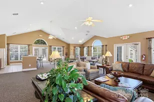 817 Wynnshire Drive, Hickory, NC 28601 - Photo 32