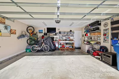 817 Wynnshire Drive #B, Hickory, NC 28601 - Photo 30