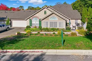 817 Wynnshire Drive, Hickory, NC 28601 - Photo 2