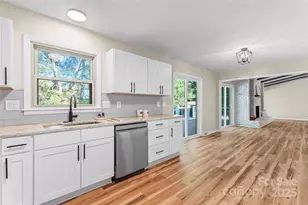 1004 Sandy Ct, Gastonia, NC 28056 - Photo 12