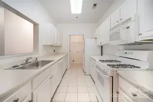 5617 Fairview Rd, Charlotte, NC 28209 - Photo 12