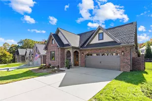 1140 Golden Hill Ln, Denver, NC 28037 - Photo 2