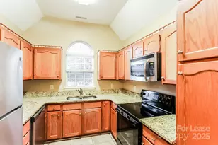 5801 Autumn Trace Ln, Indian Trail, NC 28079 - Photo 4