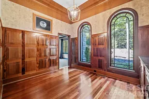 31 Ridge Dr S, Hendersonville, NC 28739 - Photo 18