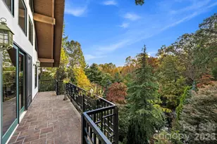 31 Ridge Dr S, Hendersonville, NC 28739 - Photo 32