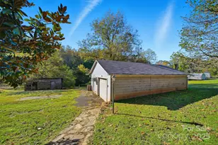 105 2nd Ave SW, Catawba, NC 28609 - Photo 30