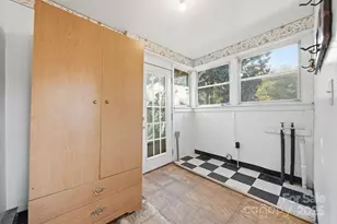 105 2nd Ave SW, Catawba, NC 28609 - Photo 10