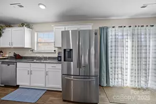 321 Kingsford Dr, Stanley, NC 28164 - Photo 38