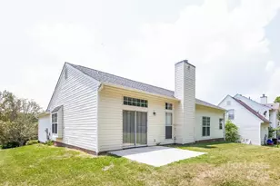 7911 Vermilion Dr, Charlotte, NC 28215 - Photo 14