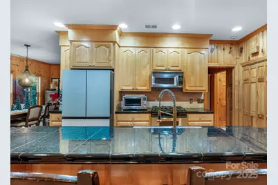 7255 Laurel Hill Drive, Newland, NC 28657 - Photo 10