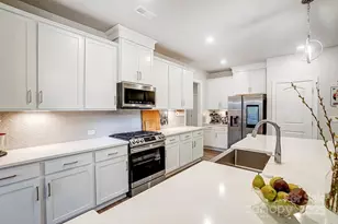 6858 Hunts Mesa Dr, Fort Mill, SC 29707 - Photo 20