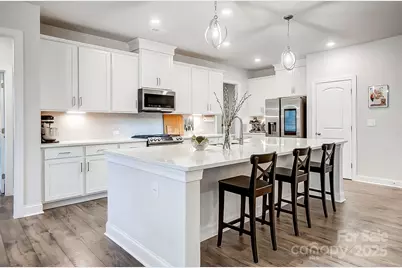 6858 Hunts Mesa Drive, Fort Mill, SC 29707 - Photo 16