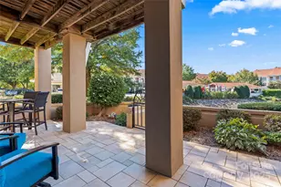 18009 Kings Point Dr, Cornelius, NC 28031 - Photo 32