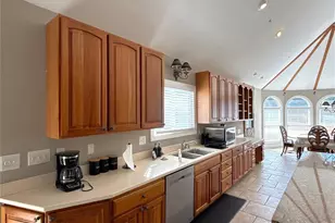 14009 Thompson Rd, Charlotte, NC 28227 - Photo 10