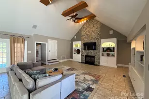 14009 Thompson Rd, Charlotte, NC 28227 - Photo 16