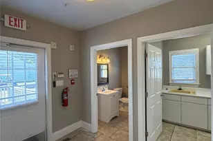 14009 Thompson Rd, Charlotte, NC 28227 - Photo 12