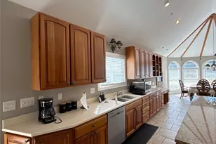 14009 Thompson Rd, Charlotte, NC 28227 - Photo 8