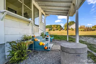 1600 Orchard Rd, Flat Rock, NC 28731 - Photo 20