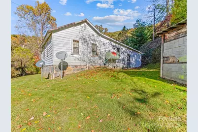 200 Church Road, Burnsville, NC 28714 - Photo 14